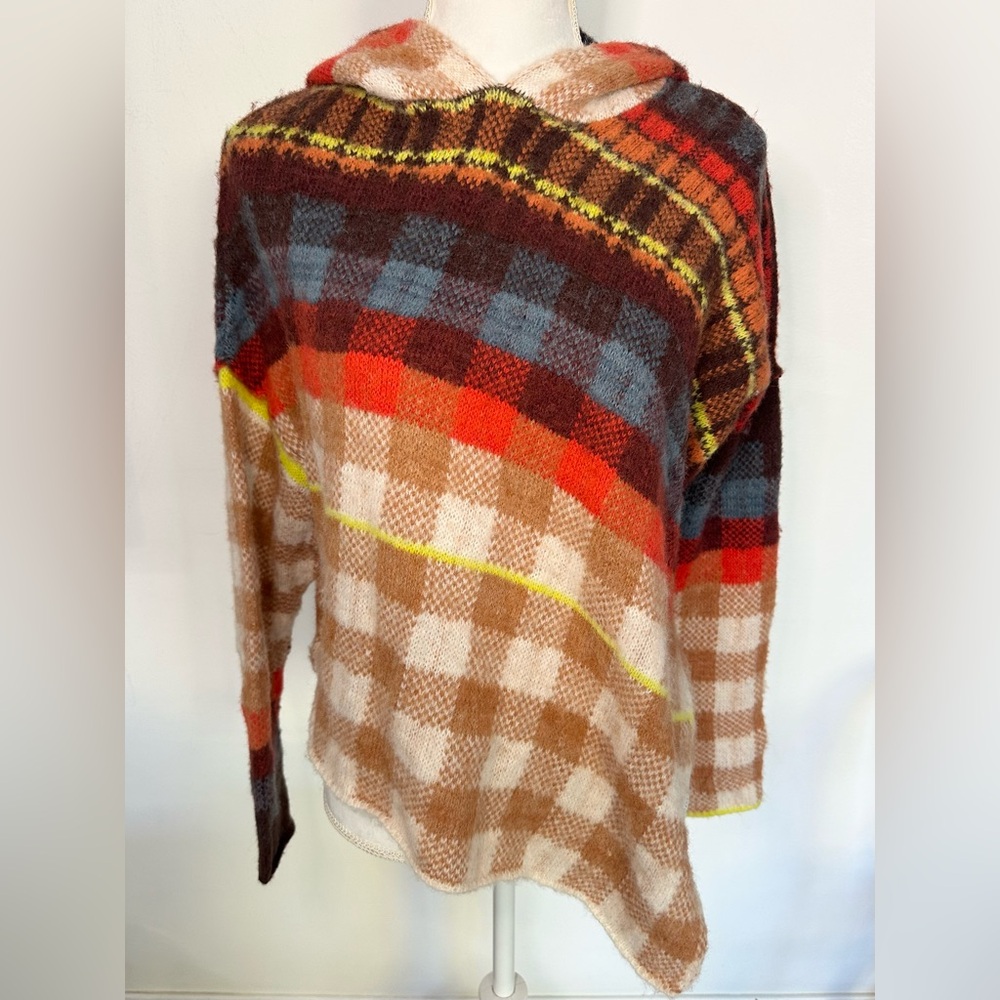 Free People Sweater - rare find!